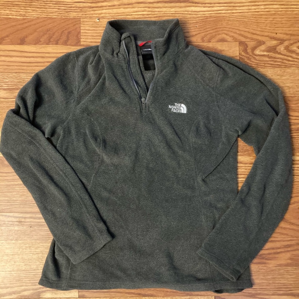 North face gray quarter zip fleece pullover